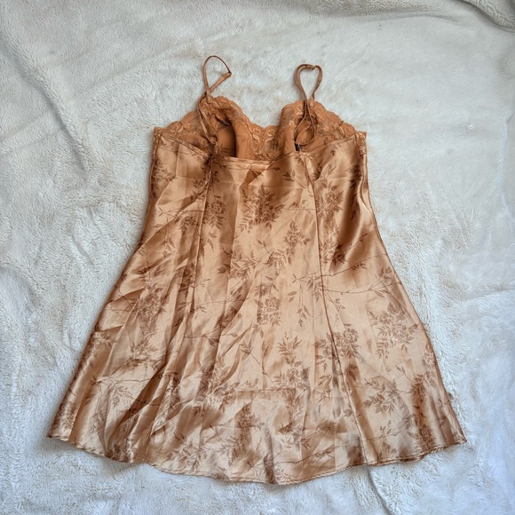 Victoria’s Secret Gold Satin Slip – Small | Boudoir Glam 90s Supermodel Lingerie - Picture 8 of 9